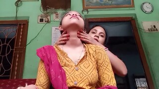 i massage my daughter&#039;s soft neck with my strong h